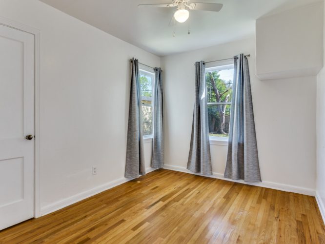 5433-thomas-ln-river-oaks-tx-76114-MLS-22